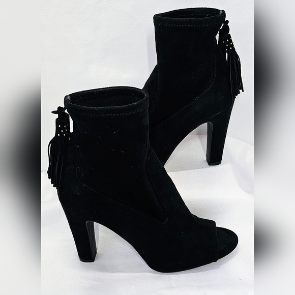 Size 7.5 Vince Camuto Black Suede Peep-Toe Ankle Boots - Picture 1 of 8